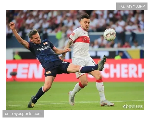 德甲测试新型穿戴设备，用于实时监测球员负荷与伤病风险